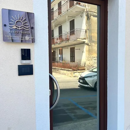 Agape Luxury And Tropea